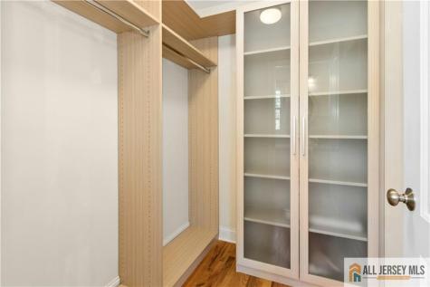 1 Hartman Court Clark NJ 07066