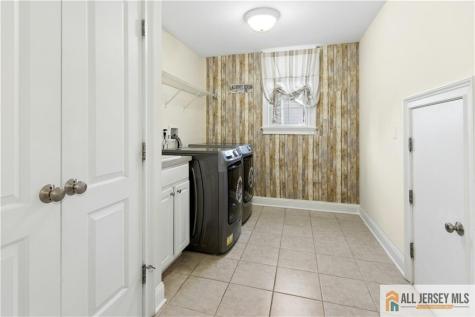 1 Hartman Court Clark NJ 07066