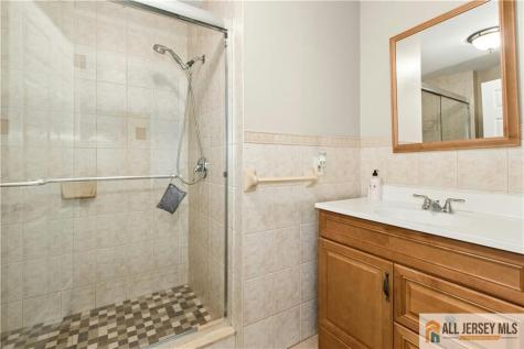 1 Hartman Court Clark NJ 07066