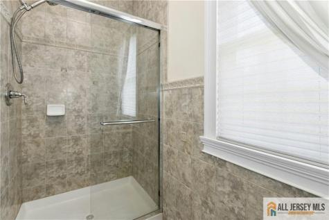 1 Hartman Court Clark NJ 07066