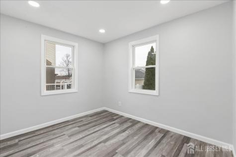 92 William Street Carteret NJ 07008