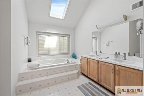 86 Carriage Trail Montgomery NJ 08502
