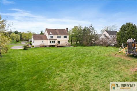 86 Carriage Trail Montgomery NJ 08502