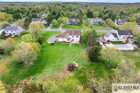 86 Carriage Trail Montgomery NJ 08502