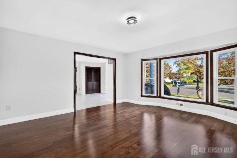 4 Fern Court North Brunswick NJ 08902