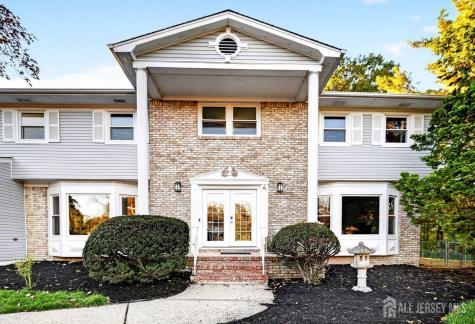 4 Fern Court North Brunswick NJ 08902