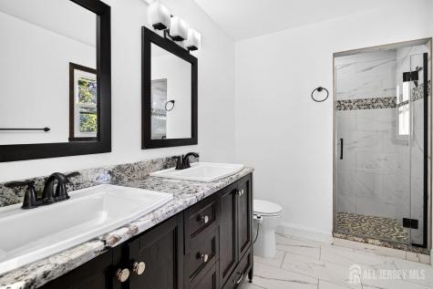 4 Fern Court North Brunswick NJ 08902