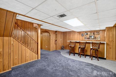 4 Fern Court North Brunswick NJ 08902