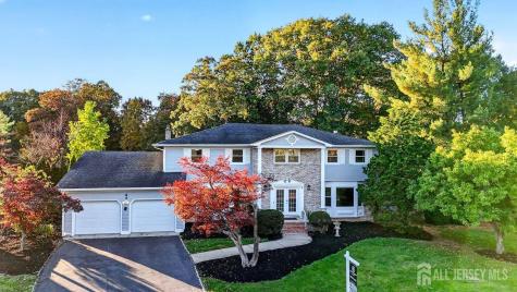 4 Fern Court North Brunswick NJ 08902