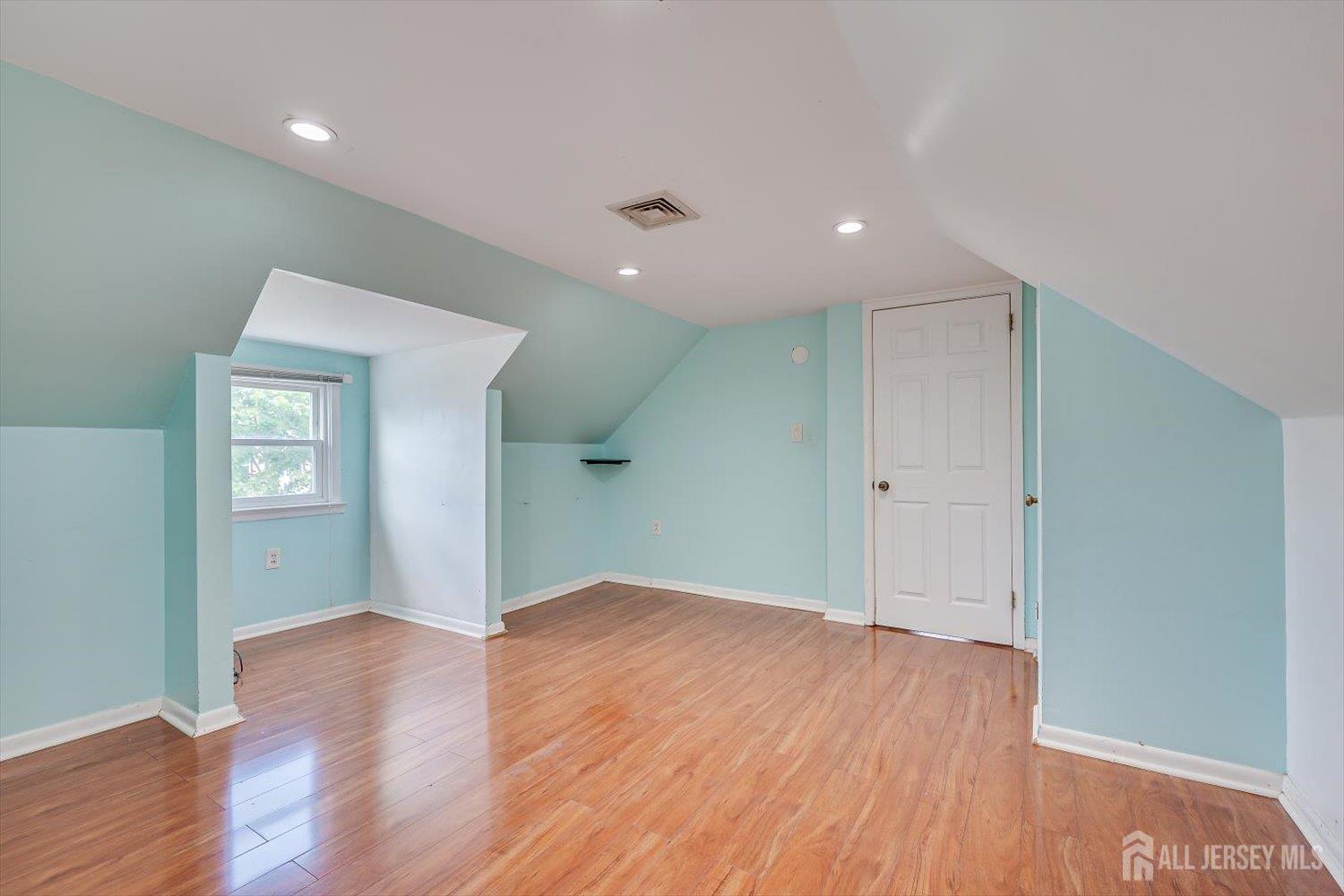 111 Sonora Avenue Iselin NJ 08830