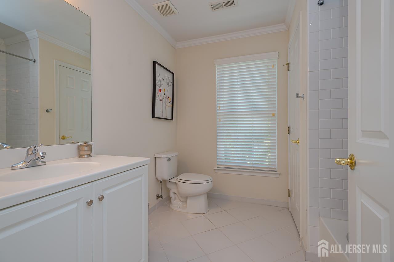 118 Turnberry Drive Monroe NJ 08831