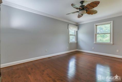52 Yorktown Road East Brunswick NJ 08816