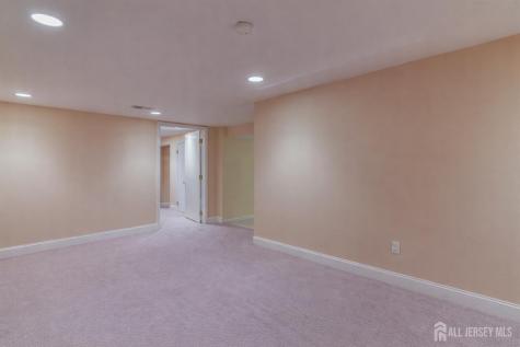 52 Yorktown Road East Brunswick NJ 08816