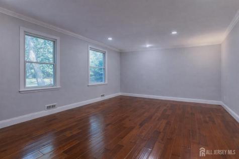 52 Yorktown Road East Brunswick NJ 08816