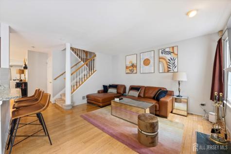 301 Pheasant Run South Brunswick NJ 08852