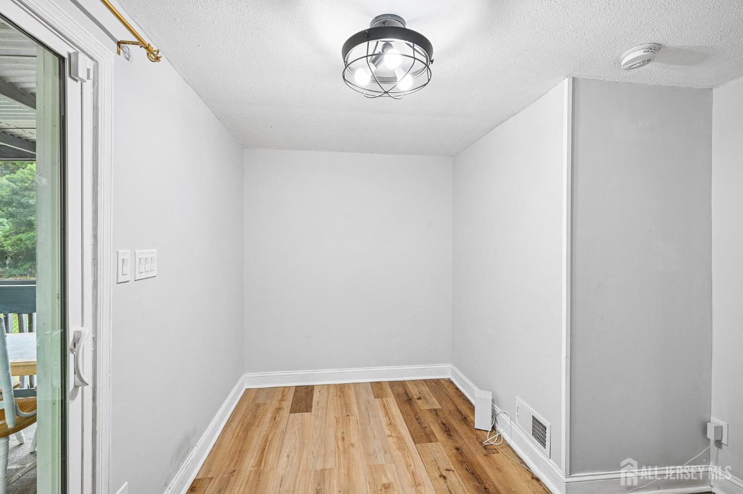 137 Edmund Street Hamilton NJ 08610