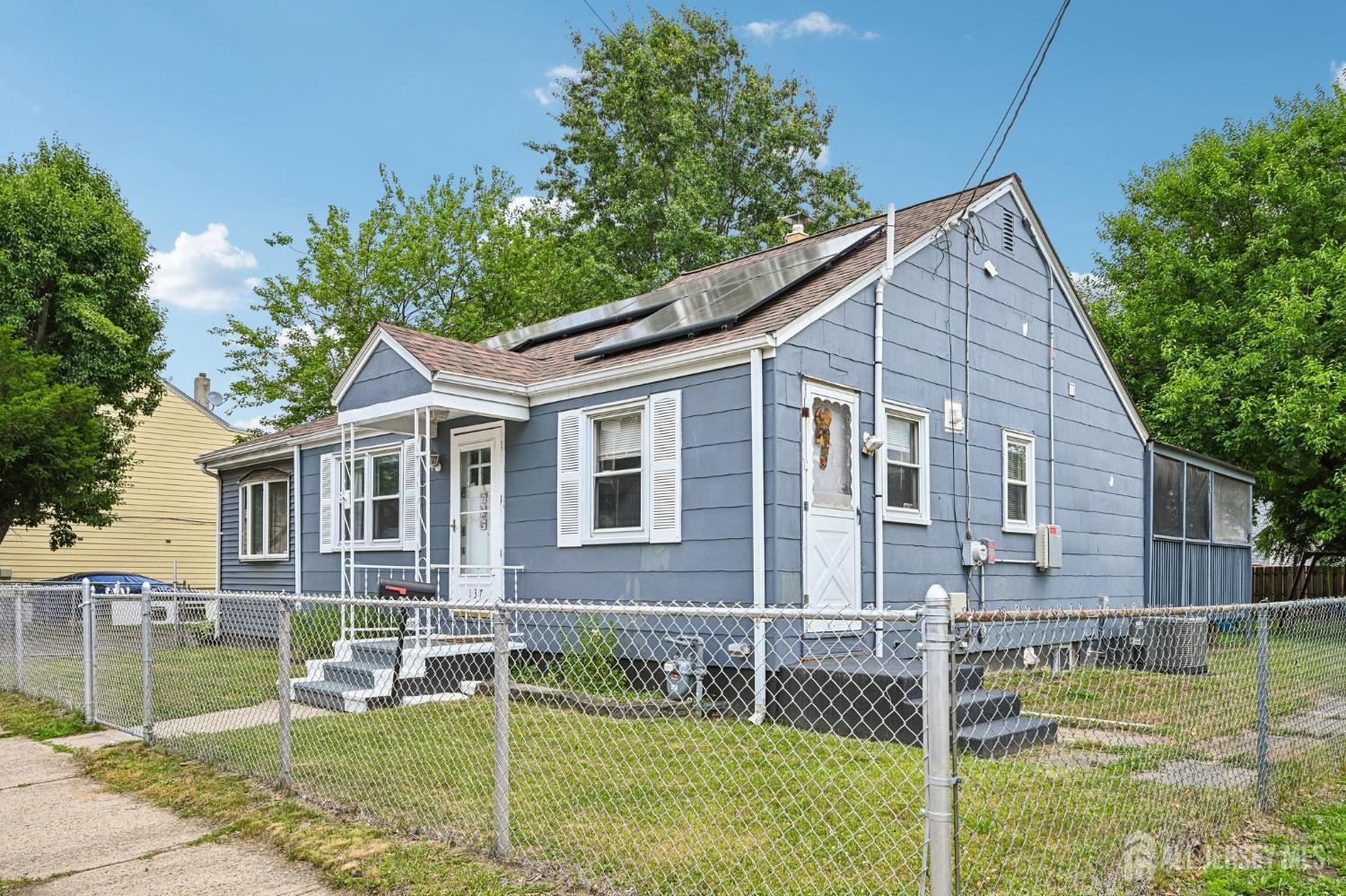 137 Edmund Street Hamilton NJ 08610
