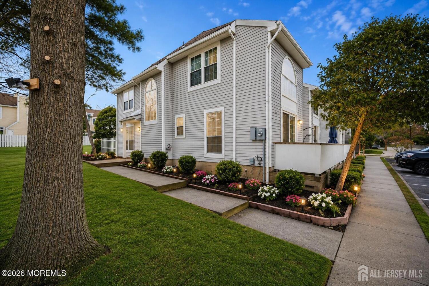 22 Borell Square Parlin NJ 08859