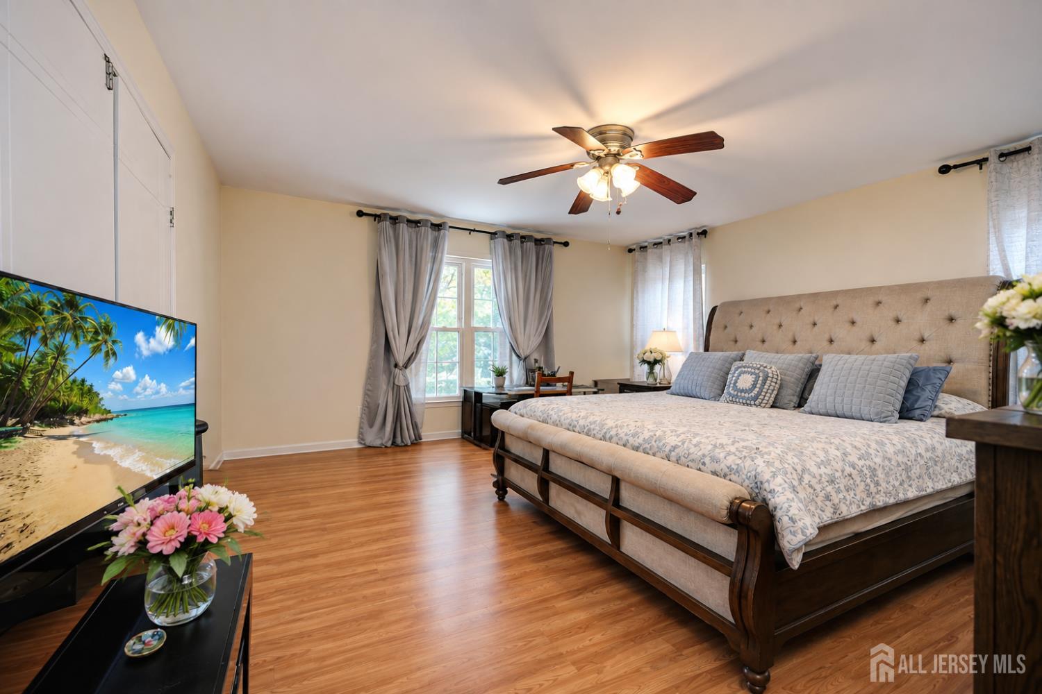 22 Borell Square Parlin NJ 08859