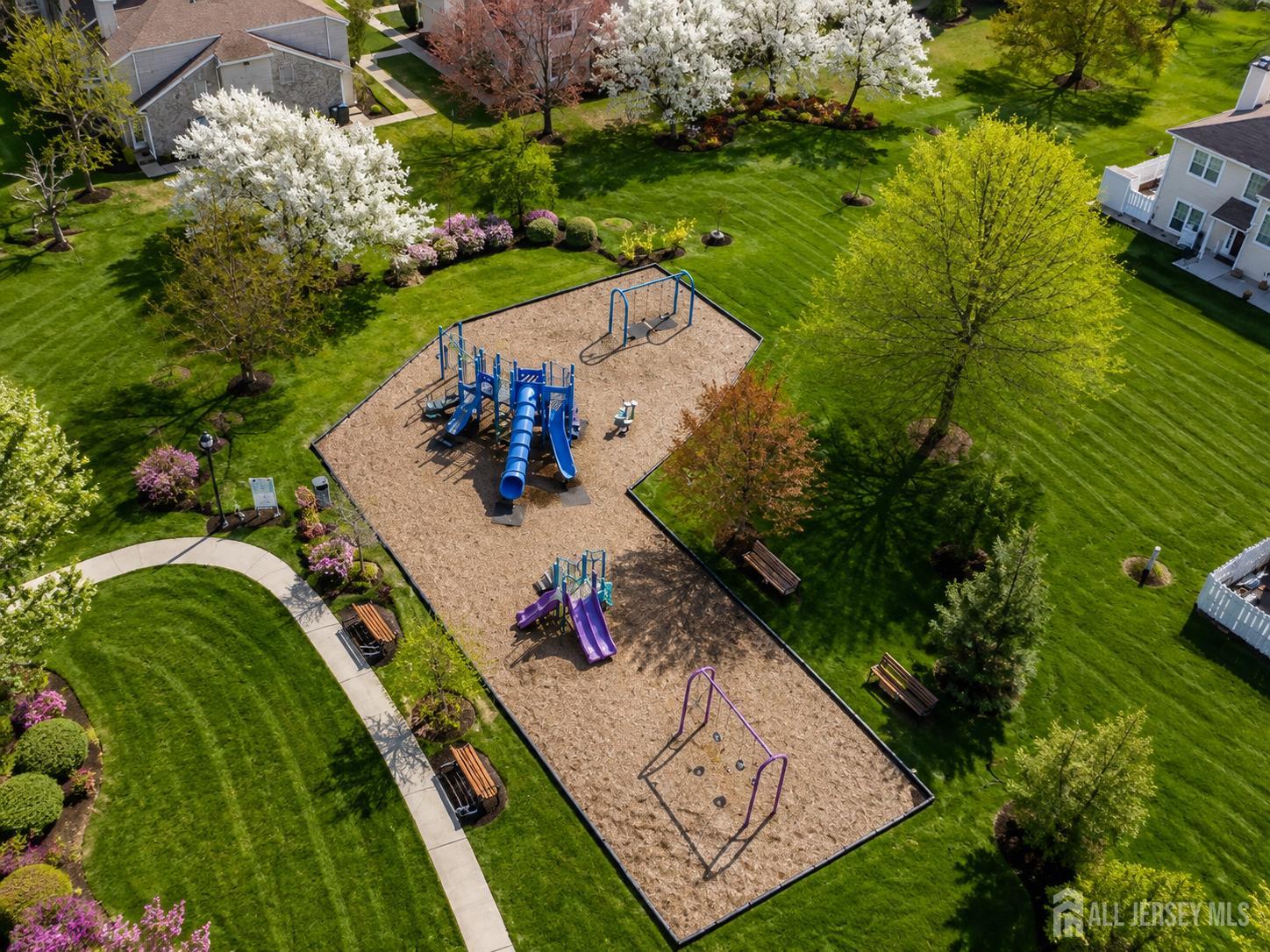 22 Borell Square Parlin NJ 08859