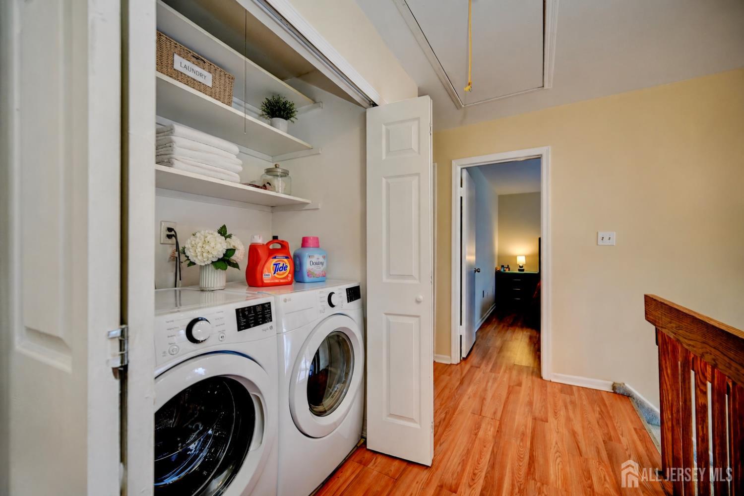 22 Borell Square Parlin NJ 08859