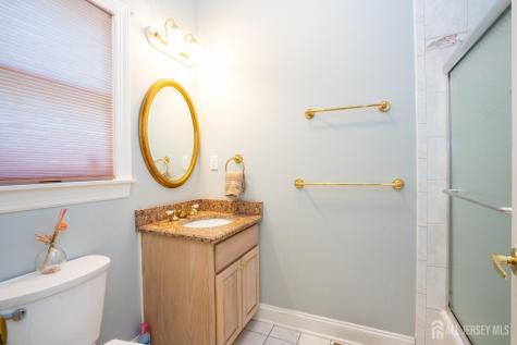 40 Newland Court Bridgewater NJ 08807