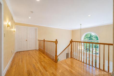 40 Newland Court Bridgewater NJ 08807