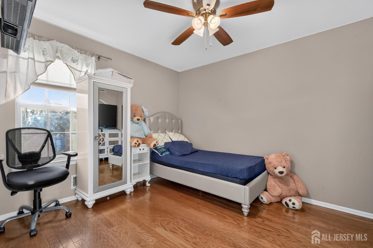 22 Brandywine Drive Matawan NJ 07747
