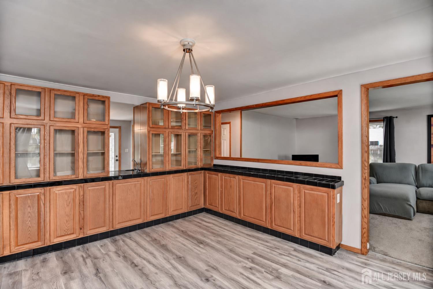 185 Washington Road Sayreville NJ 08872
