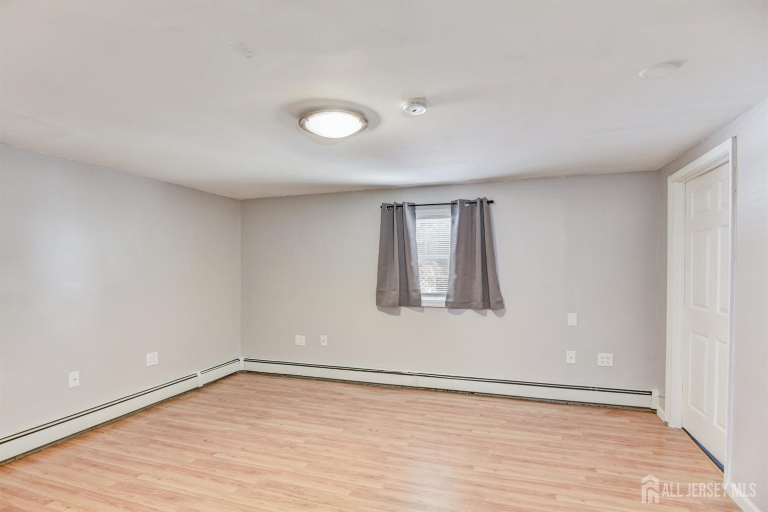 185 Washington Road Sayreville NJ 08872