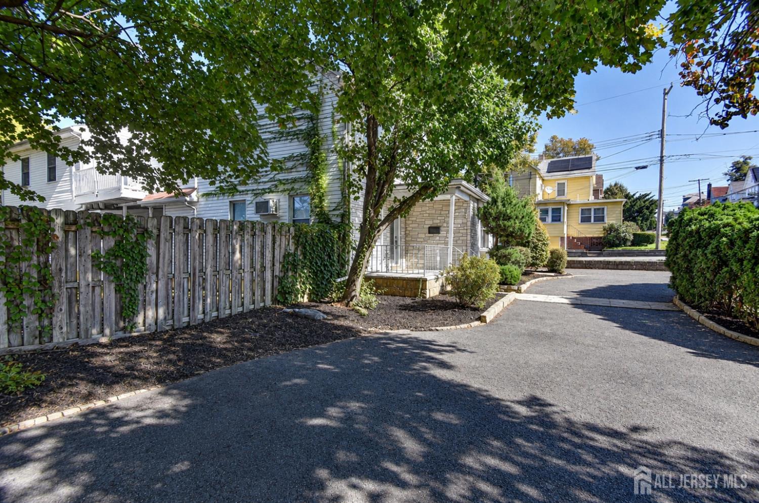 185 Washington Road Sayreville NJ 08872