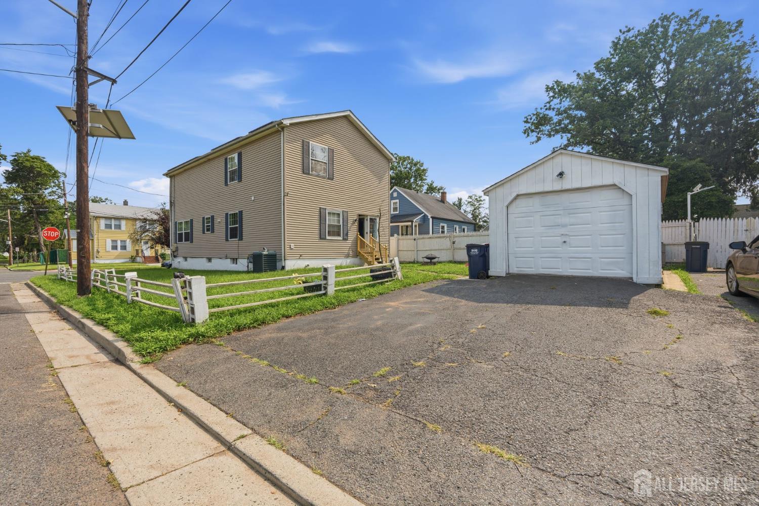 1738 W 3rd Street W Piscataway NJ 08854