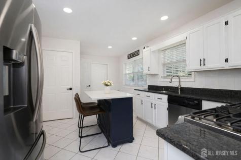 20 Cliff Avenue Fords NJ 08863