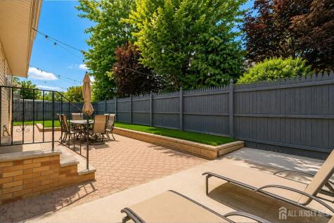 20 Cliff Avenue Fords NJ 08863