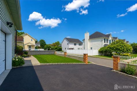 20 Cliff Avenue Fords NJ 08863