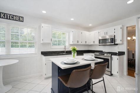 20 Cliff Avenue Fords NJ 08863