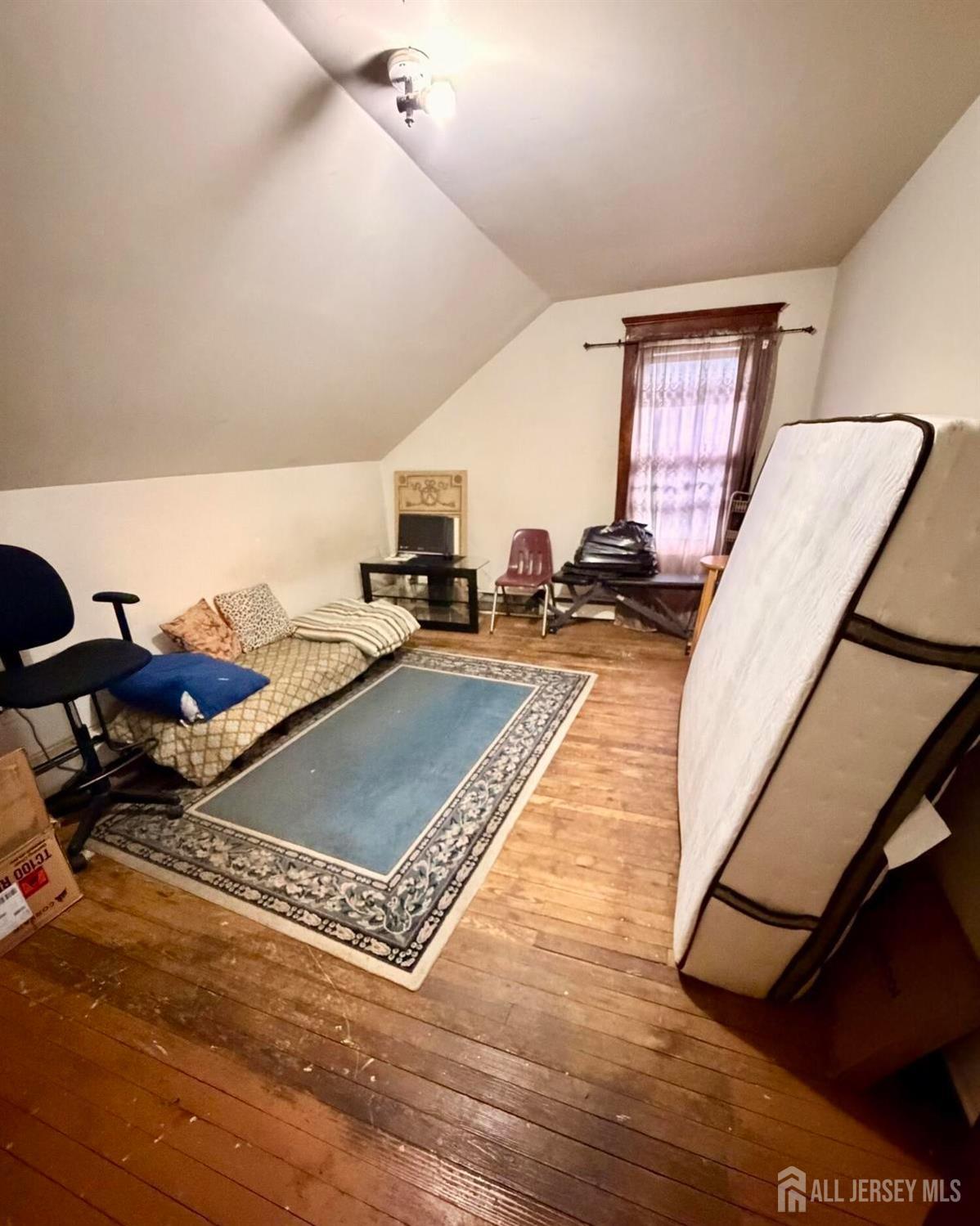 73 Laurence Parkway Old Bridge NJ 08879