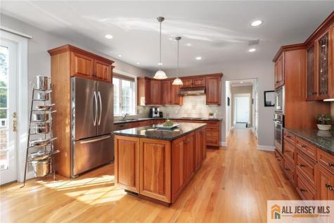 213 Cranbury Neck Road Plainsboro NJ 08512