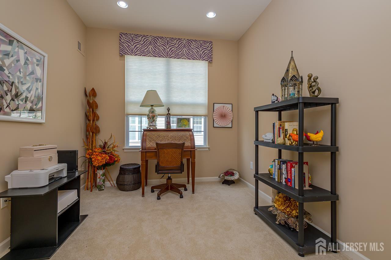19 Troon Court Monroe NJ 08831