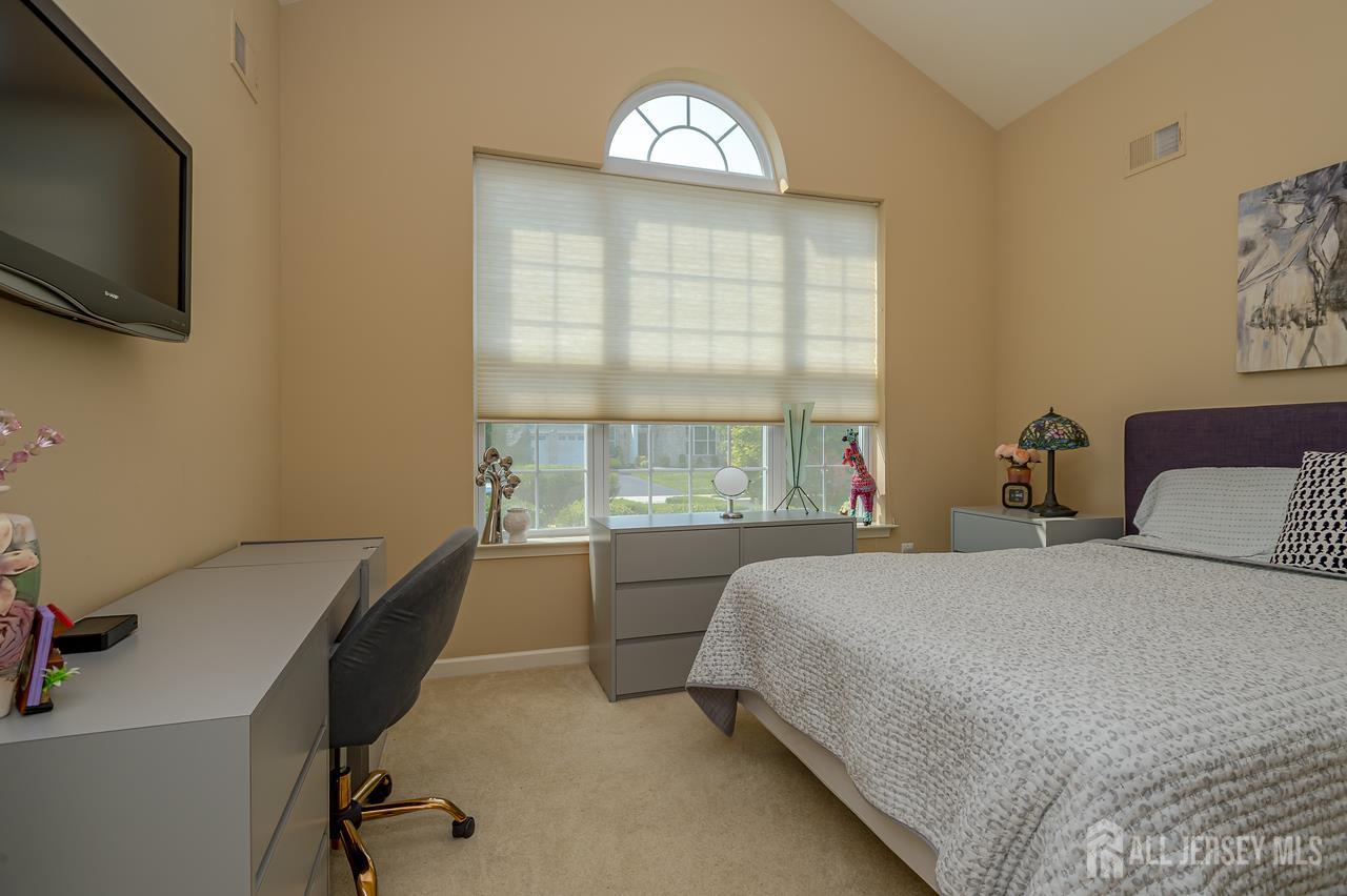 19 Troon Court Monroe NJ 08831
