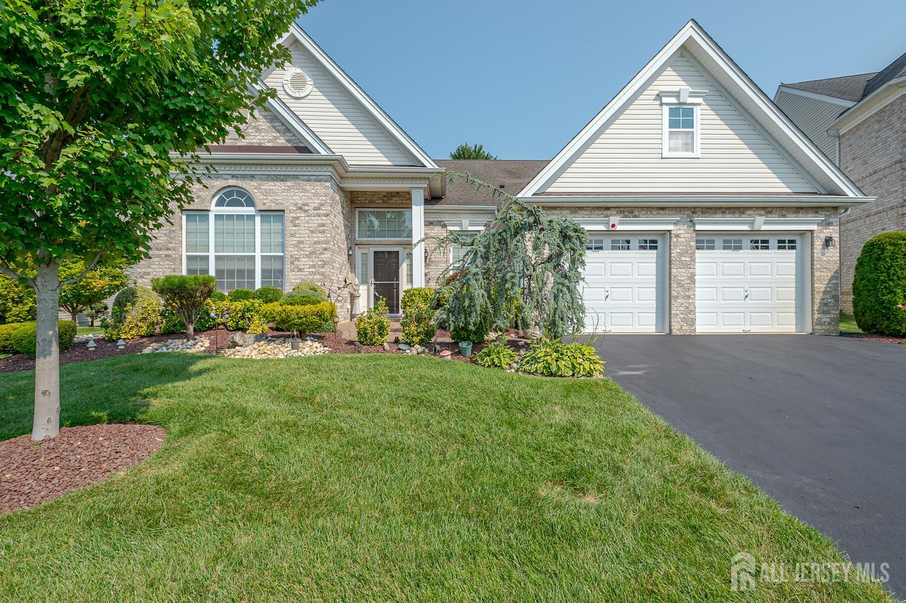 19 Troon Court Monroe NJ 08831