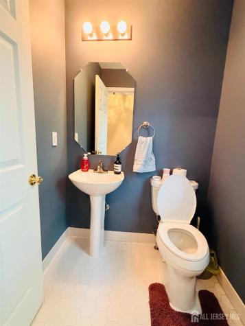 272 Marcia Way Bridgewater NJ 08807