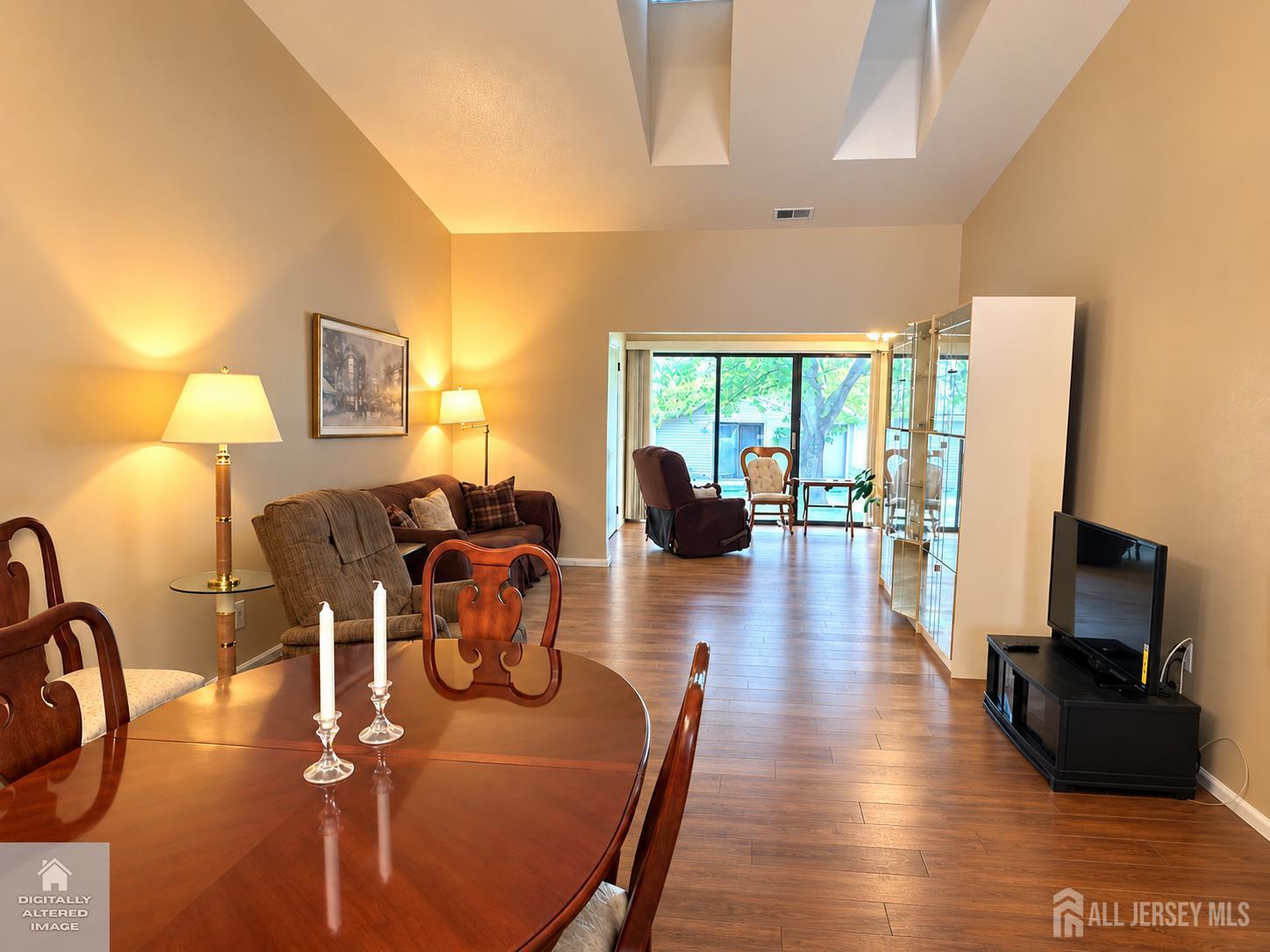 262 Wycoff Way East Brunswick NJ 08816