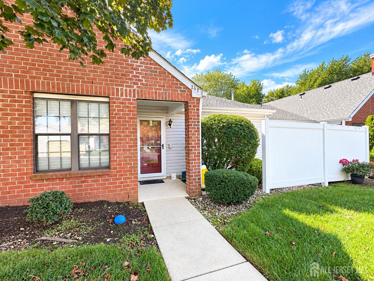 262 Wycoff Way East Brunswick NJ 08816