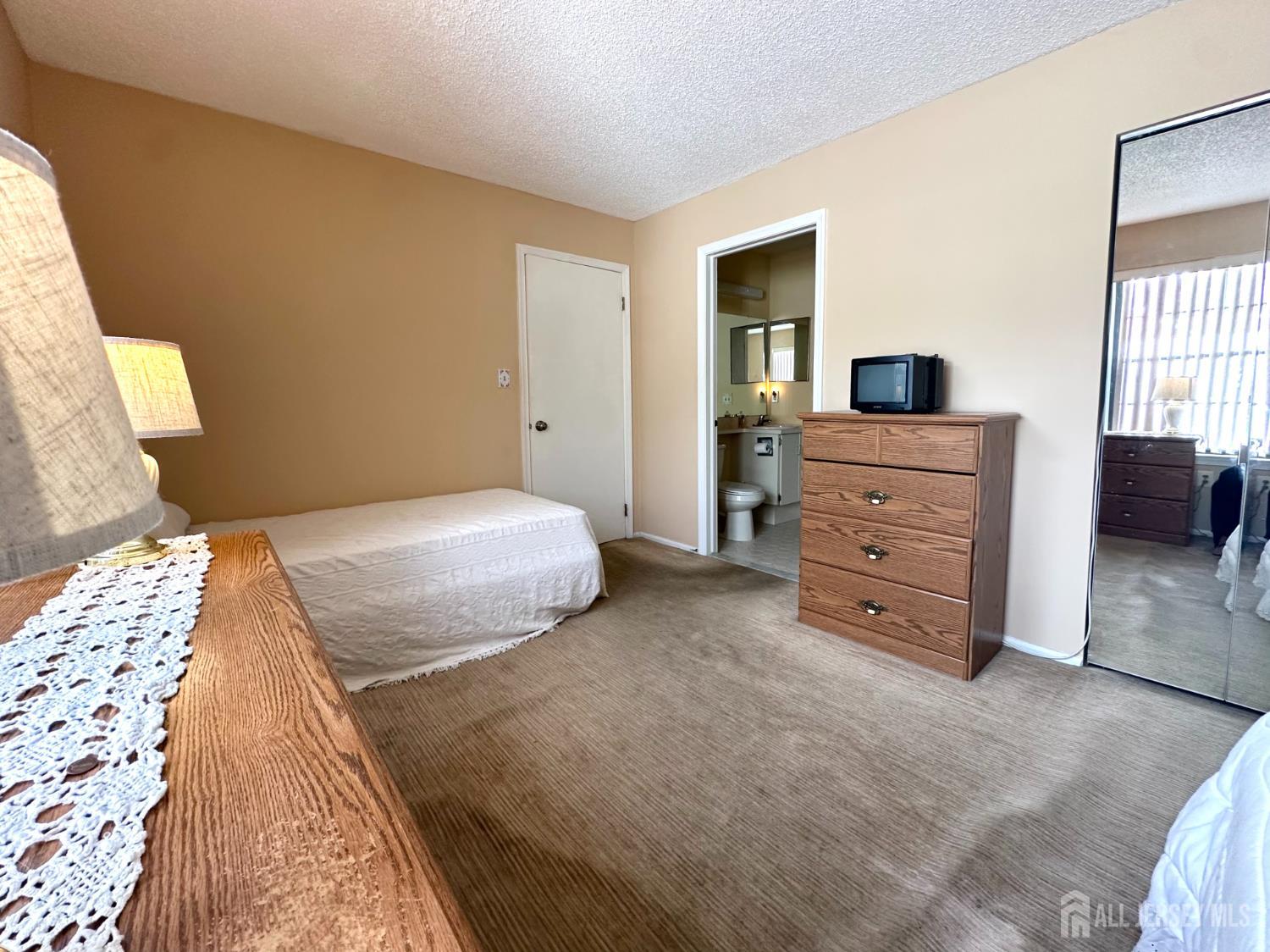 262 Wycoff Way East Brunswick NJ 08816