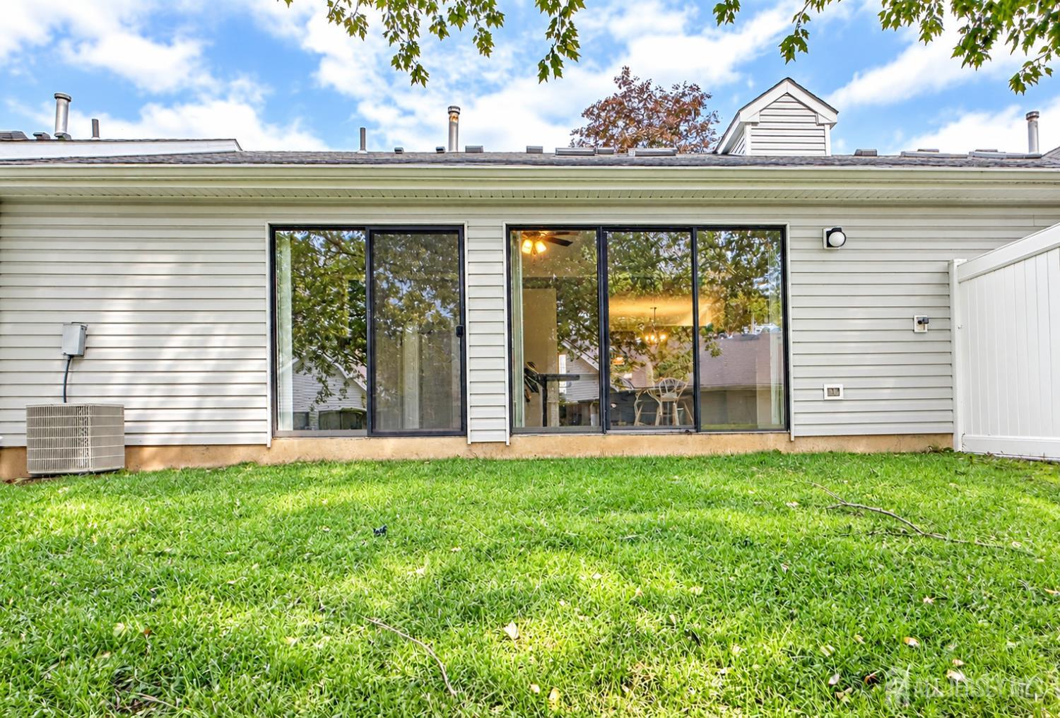 262 Wycoff Way East Brunswick NJ 08816
