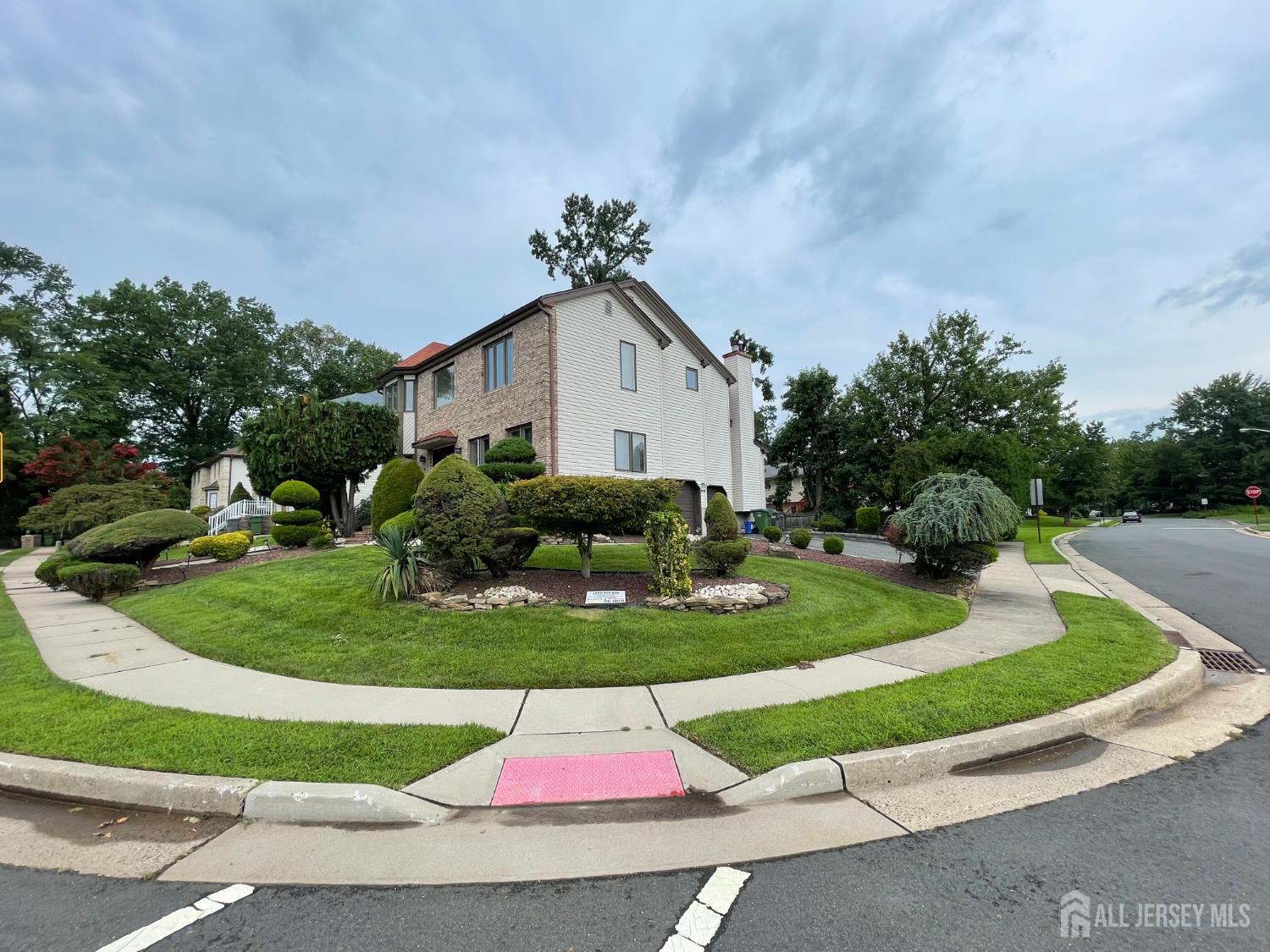 216 Fletcher Street Edison NJ 08820