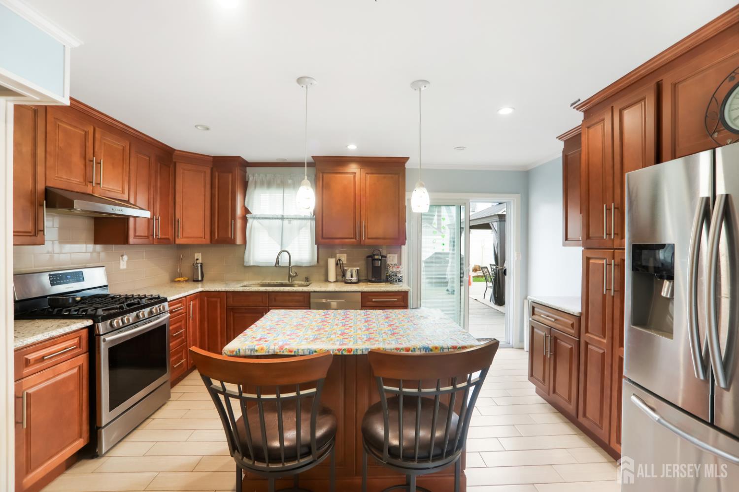 354 Colonia Boulevard Colonia NJ 07067
