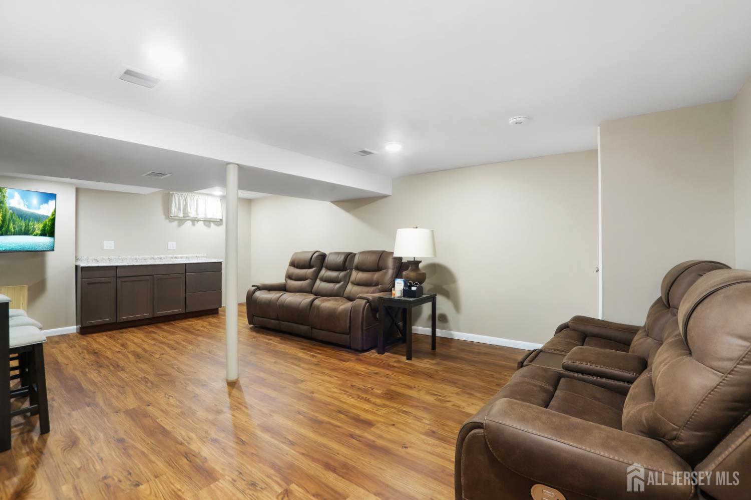 354 Colonia Boulevard Colonia NJ 07067