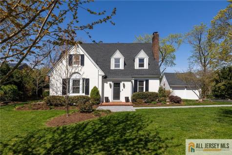 25 Hillcrest Drive Piscataway NJ 08854